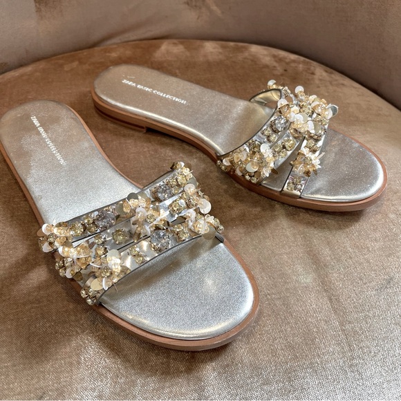 EUC Zara Gold-Tone Embellished Sandals Size 37 | 24 CM Length | 9-1/2 inches - Picture 3 of 8